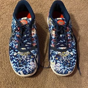 Mens Sneakers. Nike Free